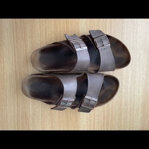 Great quality womens Birkenstocks size 40/9